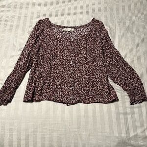 Loft flowy top
